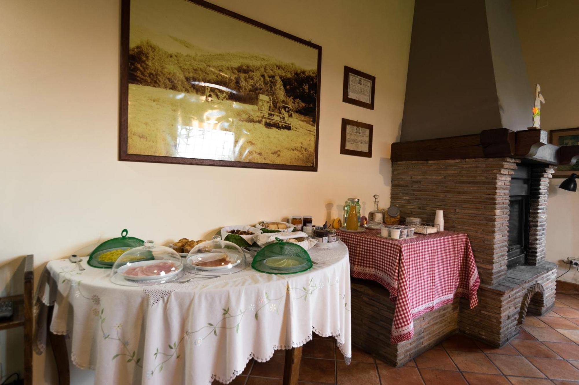 Agriturismo Il Poggio Vetralla Luaran gambar